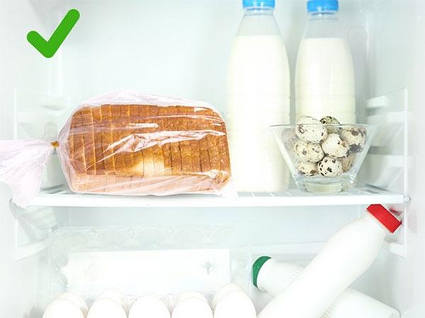 Bảo quản bánh mì qua đêm bằng tủ lạnh