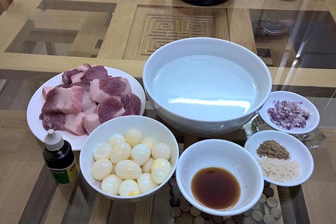 Thành phẩm món thịt kho trứng cút