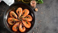 Cách làm món tôm xóc tỏi: Hướng dẫn đơn giản, ngon miệng