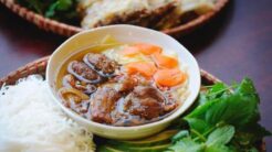 Cách Pha Nước Mắm Bún Chả: Bí Quyết Tạo Nên Hương Vị Thơm Ngon